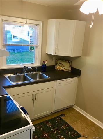 2902 Pinehurst Rd, Henrico, VA 23228 photo 12