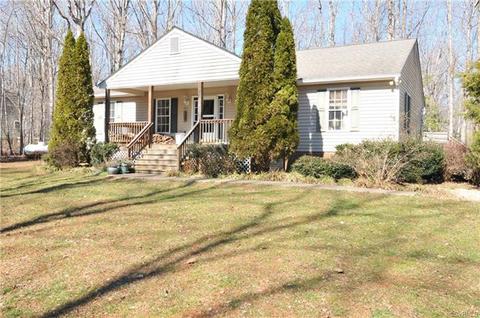211 Rolling Path Rd, Louisa, VA 23093 photo 3