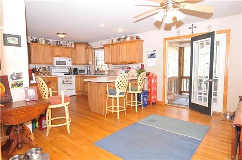 211 Rolling Path Rd, Louisa, VA 23093 photo 14
