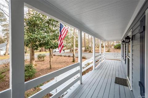 3206 Barnes Spring Ter, Midlothian, VA 23112 photo 5
