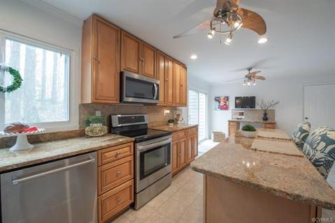 14005 Harbour Pointe Rd, Midlothian, VA 23112 photo 27