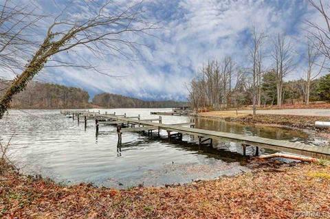 293 Carrs Bridge Rd, Bumpass, VA 23024 photo 5