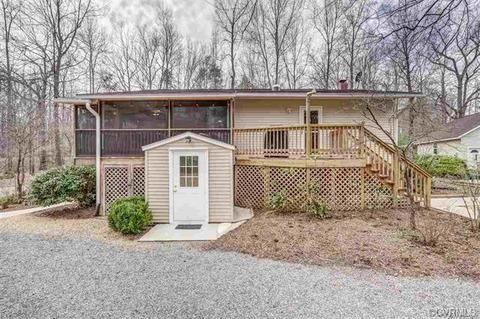 293 Carrs Bridge Rd, Bumpass, VA 23024 photo 3