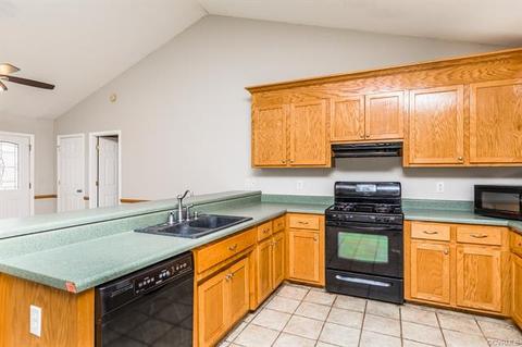 19930 Legend Rd, Carson, VA 23830 photo 11