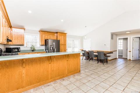 19930 Legend Rd, Carson, VA 23830 photo 9