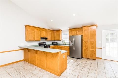 19930 Legend Rd, Carson, VA 23830 photo 8