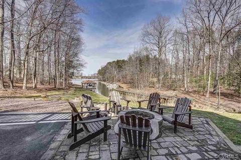 124 Walnut Ct, Bumpass, VA 23024 photo 7