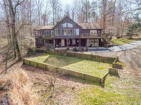 124 Walnut Ct, Bumpass, VA 23024 photo 1