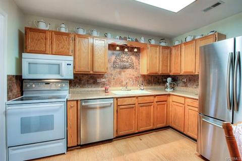616 Riverside Dr, Lanexa, VA 23089 photo 13