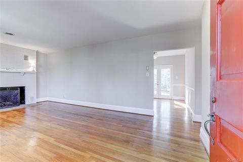 13409 Oak Ln, Midlothian, VA 23113 photo 4