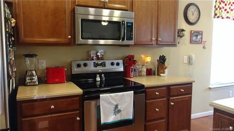 6233 Ruth Dr, Gloucester, VA 23061 photo 4