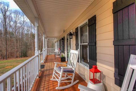 2938 Stone Creek Dr, Sandy Hook, VA 23153 photo 5