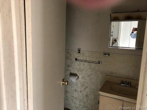 1167 Lanier Rd, Farnham, VA 22460 photo 7