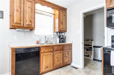 6315 Maple Rd, Quinton, VA 23141 photo 7