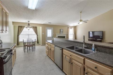 4676 Sir Gilbert Loop, Williamsburg, VA 23185 photo 9