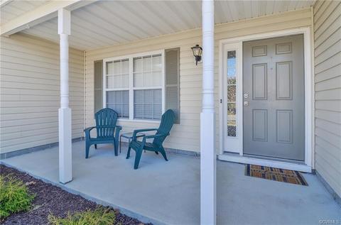 4676 Sir Gilbert Loop, Williamsburg, VA 23185 photo 2