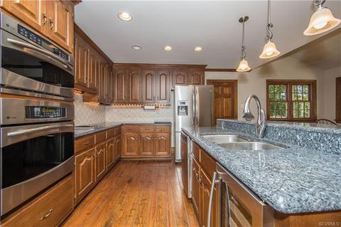 2306 Cranborne Rd, Midlothian, VA 23113 photo 12