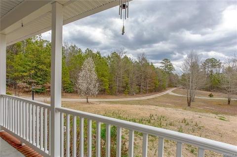 20434 Horseshoe Rd, Carson, VA 23830 photo 2