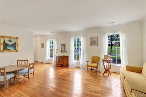 6201 Lansgate Rd, Midlothian, VA 23112 photo 4