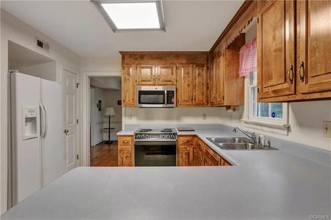 6201 Lansgate Rd, Midlothian, VA 23112 photo 10