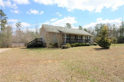 431 Three Flags Dr, Kenbridge, VA 23944 photo 2