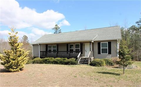 431 Three Flags Dr, Kenbridge, VA 23944 photo 1