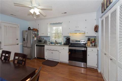 2603 Cropper Cir, Richmond, VA 23235 photo 5
