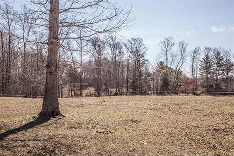 5107 Kathy Ln, Gloucester, VA 23061 photo 3