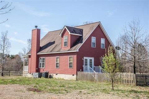 5107 Kathy Ln, Gloucester, VA 23061 photo 10