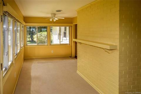 329 James Ln, Weems, VA 22576 photo 4