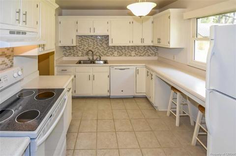 329 James Ln, Weems, VA 22576 photo 9