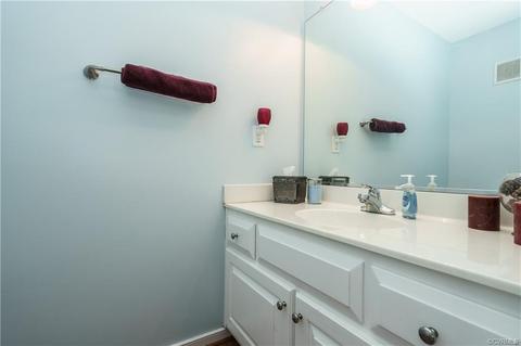 3513 Midhurst Dr, Chester, VA 23831 photo 12