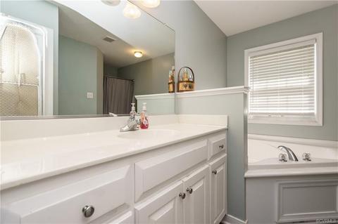 3513 Midhurst Dr, Chester, VA 23831 photo 18