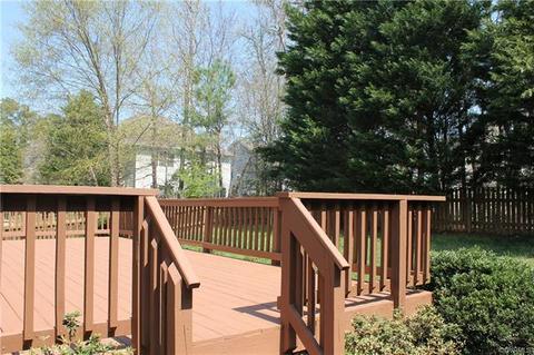 2913 Tidal Dr, Midlothian, VA 23112 photo 4