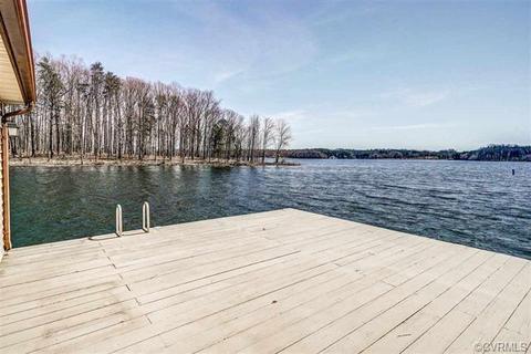 230 Heather Dr, Bumpass, VA 23024 photo 8