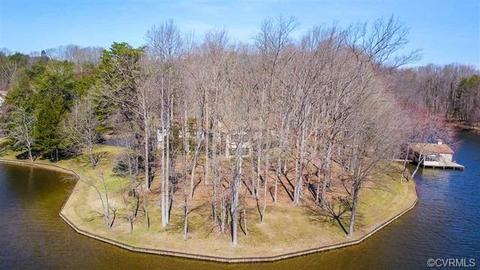 230 Heather Dr, Bumpass, VA 23024 photo 4