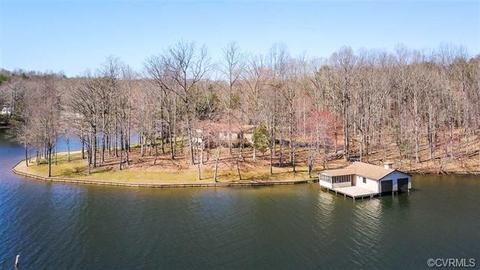 230 Heather Dr, Bumpass, VA 23024 photo 3