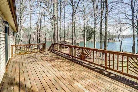 230 Heather Dr, Bumpass, VA 23024 photo 11
