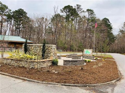609 Maple Rd, Yorktown, VA 23690 photo 19