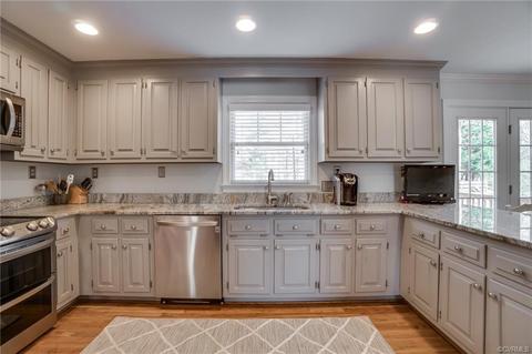 14300 Helmsley Rd, Midlothian, VA 23113 photo 5