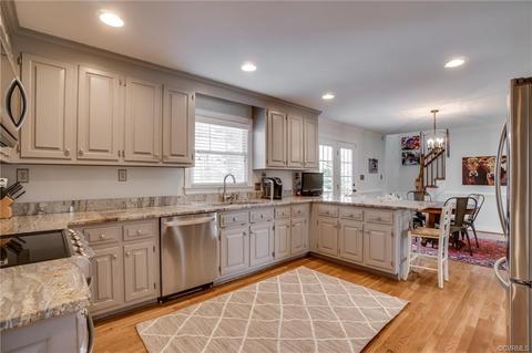 14300 Helmsley Rd, Midlothian, VA 23113 photo 6