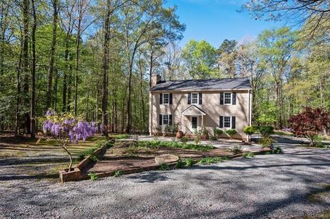 1504 Black Heath Rd, Midlothian, VA 23113 photo 3