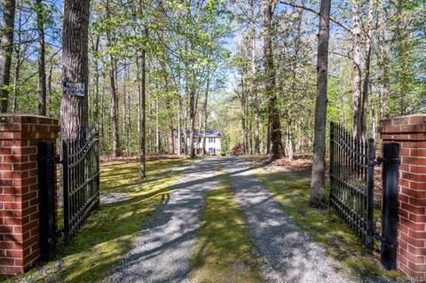 1504 Black Heath Rd, Midlothian, VA 23113 photo 7