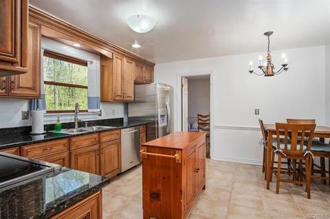 1504 Black Heath Rd, Midlothian, VA 23113 photo 17