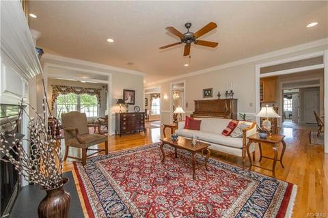 8737 Coles Landing Dr, Gloucester, VA 23061 photo 13