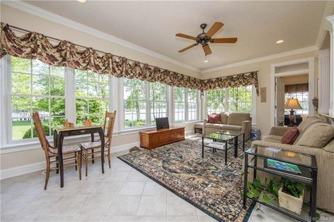 8737 Coles Landing Dr, Gloucester, VA 23061 photo 10