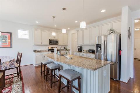 830 Agee Ter, Midlothian, VA 23114 photo 3