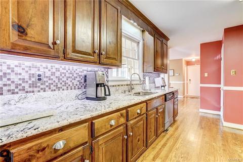 2000 Chepstow Ct, Midlothian, VA 23113 photo 6