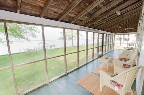 4534 Hermitage Ln, Gloucester, VA 23061 photo 1