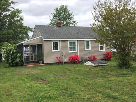 4534 Hermitage Ln, Gloucester, VA 23061 photo 2